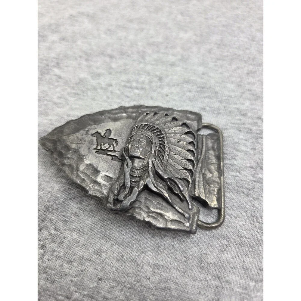 1988 Siskiyou Native American Arrowhead Chief Belt Buckle